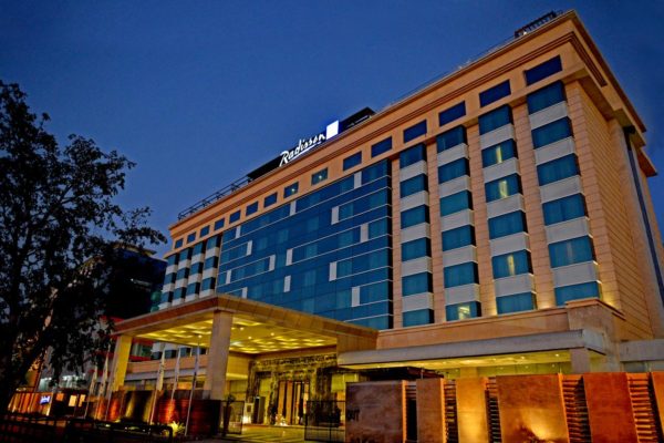 destination wedding at radisson blu jaipur 5