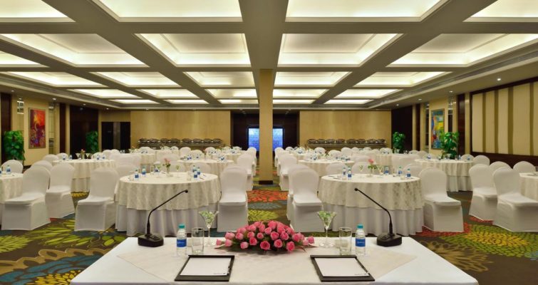 destination wedding at radisson blu jaipur 7